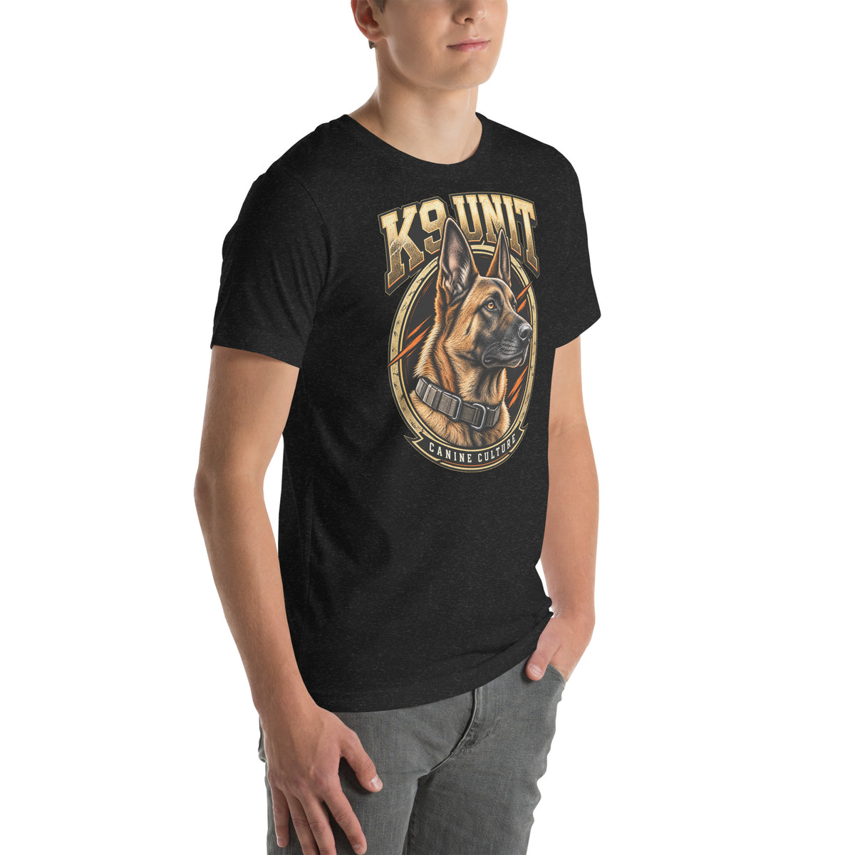 T-shirt K9 Unit — Canine Culture Golden Mask Wear – vue de trois quarts droite